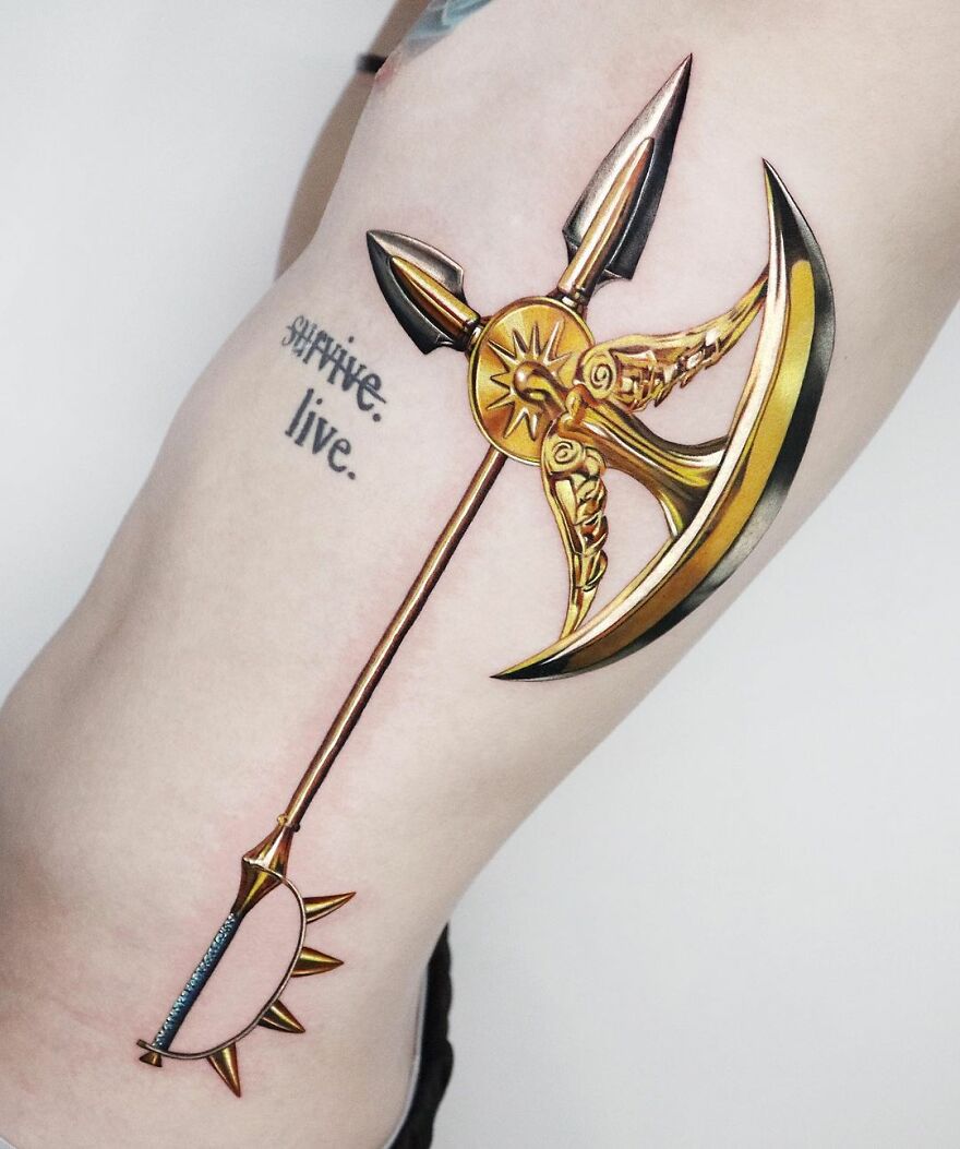 Tattoo Artist Adds Gold To His Tattoos Making Them Incredible