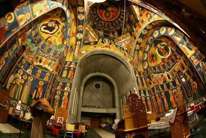 This Artist Paints Amazing Monumental Frescos All By Himself (21 Pics)