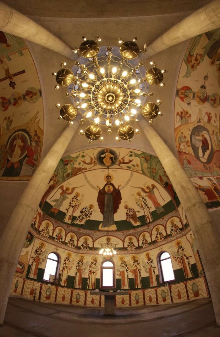 This Artist Paints Amazing Monumental Frescos All By Himself (21 Pics)