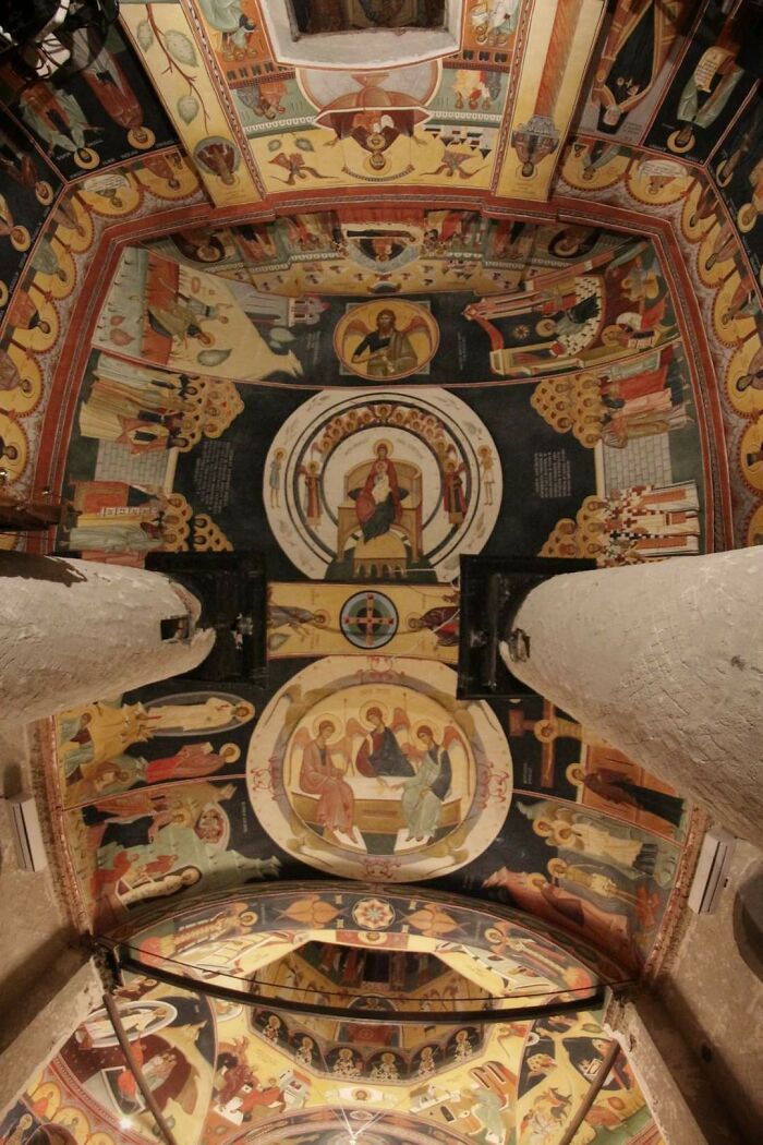 This Artist Paints Amazing Monumental Frescos All By Himself (21 Pics)