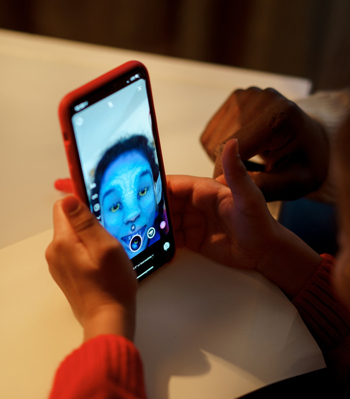 “What Screams Insecurity But Most People Don’t Realize It?” (30 Answers)