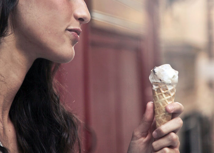 Woman Continues To Enjoy Her Ice Cream In Peace As Entitled Mother Yells Profanities At Her For Not Sharing The Treat With Crying Toddler