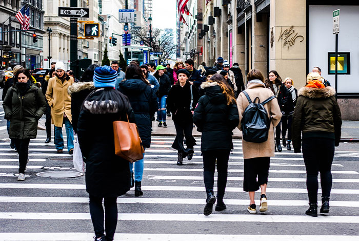 31 Inconsiderate And Disgusting Things People Have No Reason To Do In Public, Yet They Do