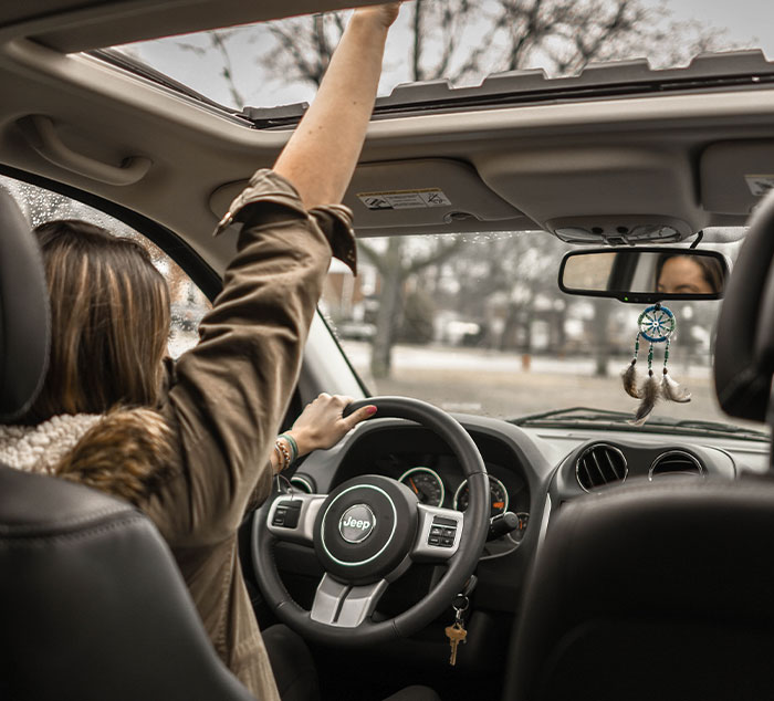 31 Inconsiderate And Disgusting Things People Have No Reason To Do In Public, Yet They Do