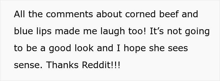 "We Are Absolutely NOT Allowed To Wear Coats”: Bridesmaid Stresses About Her Health After Bride Bans Coats From Her Winter Wedding "We Are Absolutely NOT Allowed To Wear Coats”: Bridesmaid Stresses About Her Health After Bride Bans Coats From Her Winter Wedding