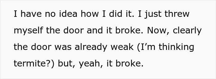 Mother Asks Whether She’s In The Wrong For Removing The Door To Her Son’s Room Indefinitely, The Internet Responds Mother Asks Whether She’s In The Wrong For Removing The Door To Her Son’s Room Indefinitely, The Internet Responds