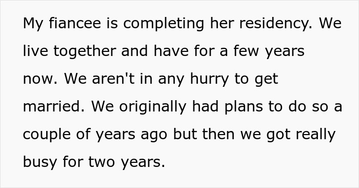 Man Ponders &ldquo;AITA For Bringing Up My Brother&rsquo;s &lsquo;Premature&rsquo; Birth At Christmas Dinner To Get My Parents To Shut Up?&rdquo;