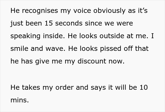 Customer Calls This Restaurant In Front Of Staff When They Said The Discount Applies Only To Phone Orders Customer Calls This Restaurant In Front Of Staff When They Said The Discount Applies Only To Phone Orders