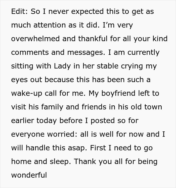 Guy Demands Girlfriend Put Down Her Horse Because He Thinks She Should &ldquo;Prioritize Their Relationship&rdquo;