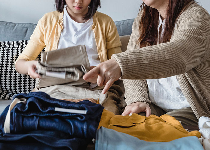 "I Thought It Was Normal For Too Long": 30 Weird And Disturbing Rules Parents Had Their Children Follow