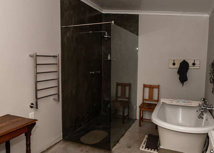 "I Thought It Was Normal For Too Long": 30 Weird And Disturbing Rules Parents Had Their Children Follow