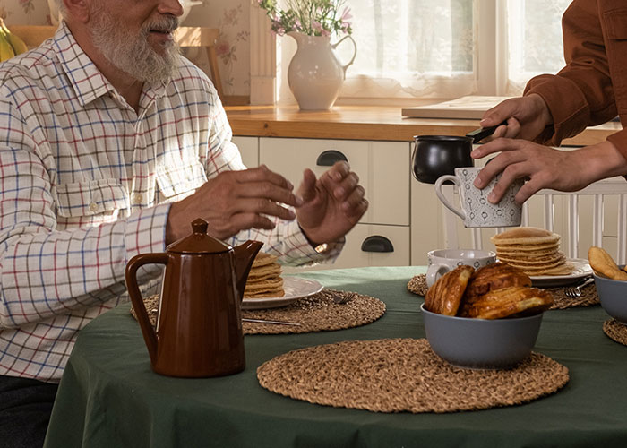 "I Thought It Was Normal For Too Long": 30 Weird And Disturbing Rules Parents Had Their Children Follow