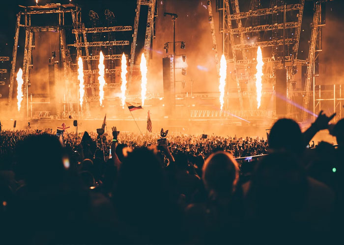 30 People Share Cases Of The "Butterfly Effect" Happening In Real Life