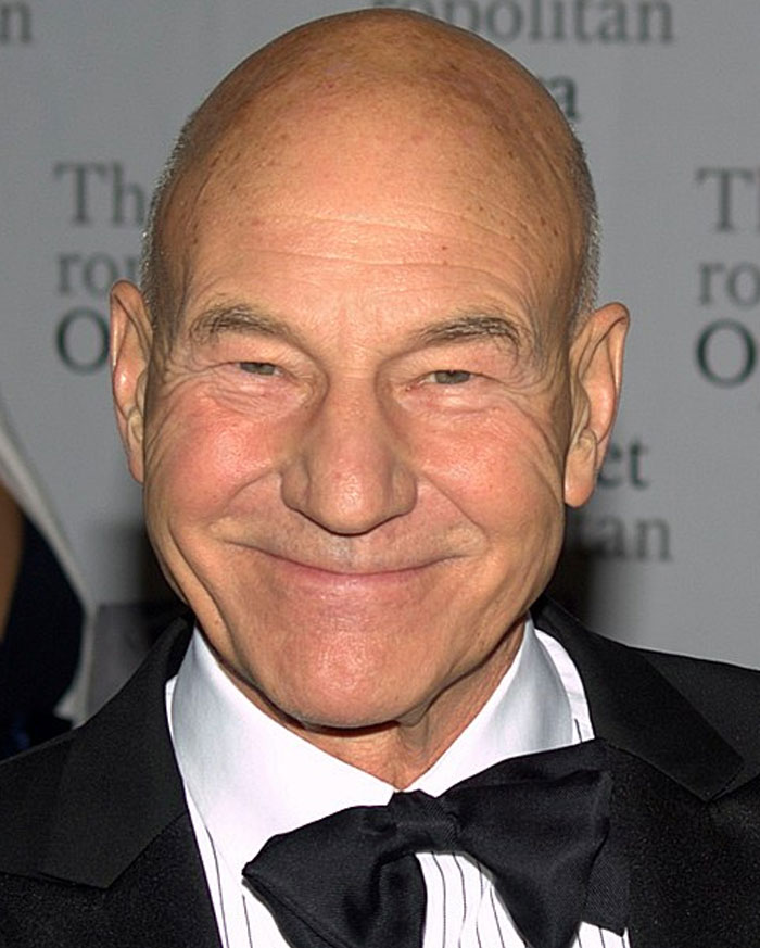 People Are Sharing Unproblematic Celebs That Seem To Be Adored By All (38 Answers)