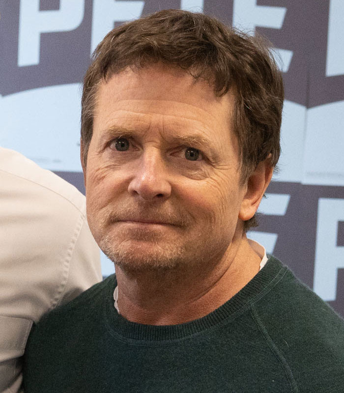 People Are Sharing Unproblematic Celebs That Seem To Be Adored By All (38 Answers)