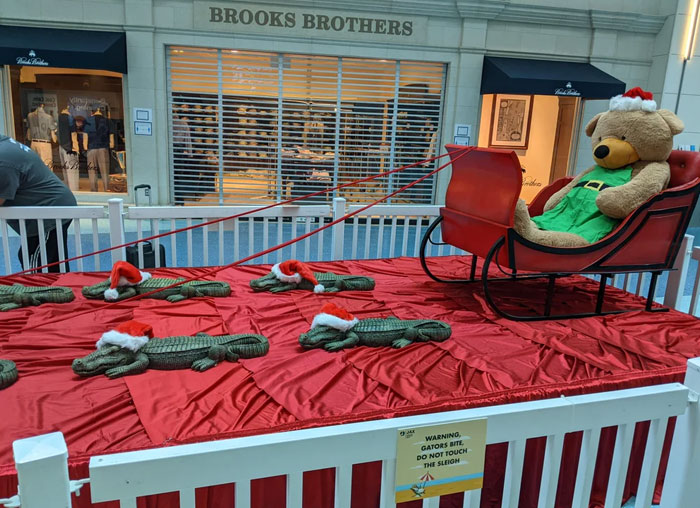 Christmas Decorations (Florida Style) At Jax Airport