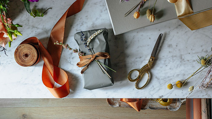 Wrapping Christmas gift