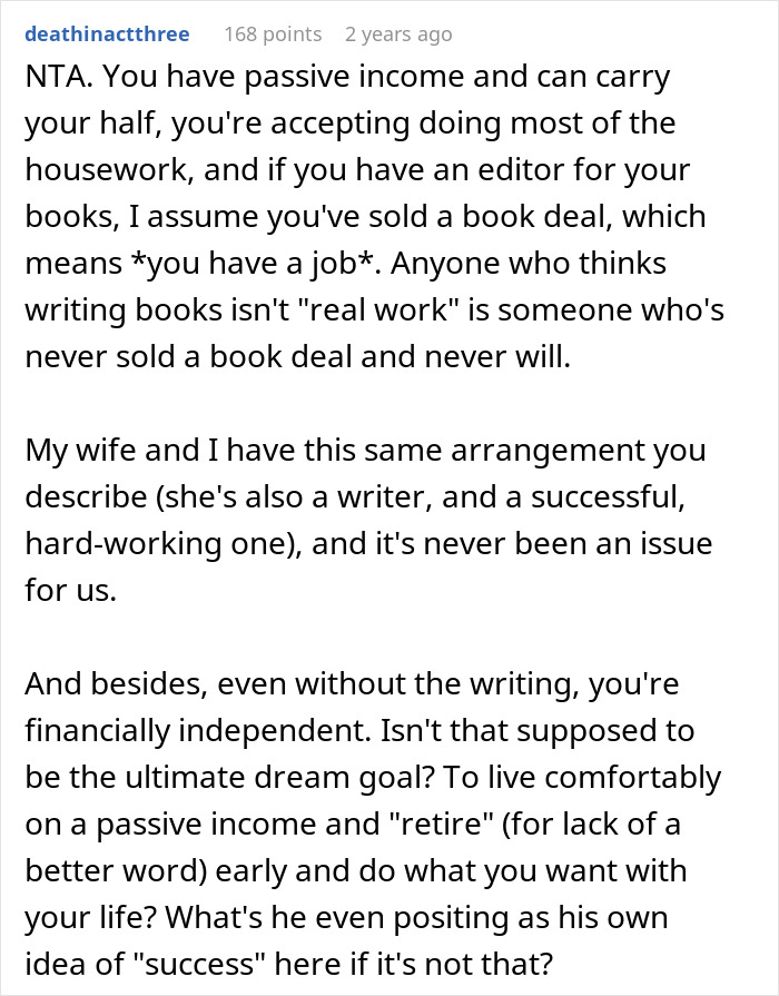 Writer Asks Whether She&rsquo;s Being &ldquo;Unreasonable&rdquo; For Refusing To Find A Different Job To Fit Her Boyfriend&rsquo;s Expectations