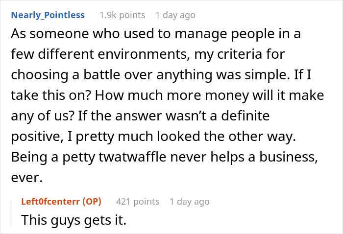 Restaurant Employee Alters Uniform To Comply With The Dress Code And Teach Her Misogynistic Manager A Lesson