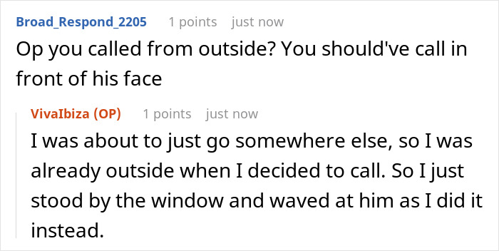 Customer Calls This Restaurant In Front Of Staff When They Said The Discount Applies Only To Phone Orders Customer Calls This Restaurant In Front Of Staff When They Said The Discount Applies Only To Phone Orders