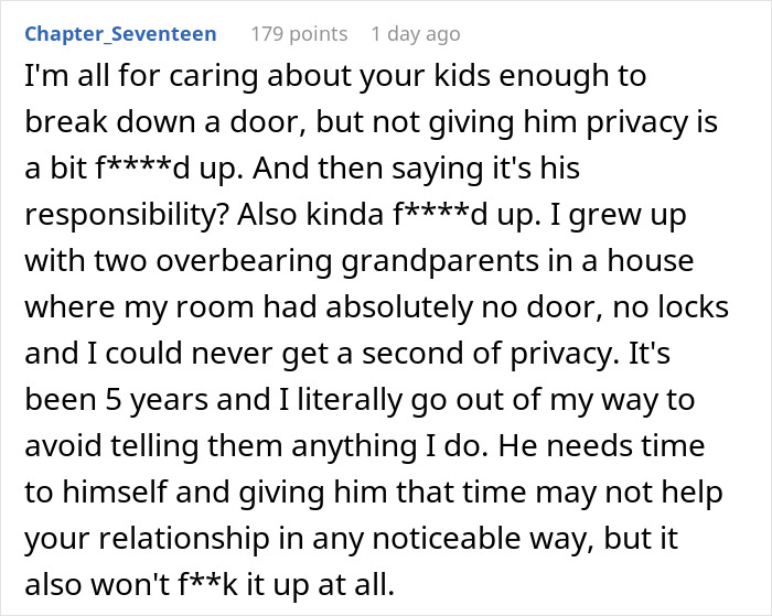 Mother Asks Whether She’s In The Wrong For Removing The Door To Her Son’s Room Indefinitely, The Internet Responds Mother Asks Whether She’s In The Wrong For Removing The Door To Her Son’s Room Indefinitely, The Internet Responds