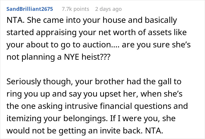 "The Whole Table Went Silent": Person Calls Brother's GF A Gold Digger After She Googled The Cost Of Their Christmas Gifts