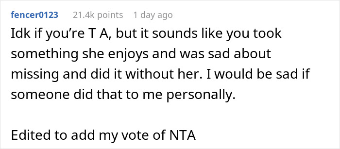 Wife Challenges Her Husband To Give Her Cookie-Baking Tradition A Try, He Ends Up Upstaging Her, Family Drama Ensues Wife Challenges Her Husband To Give Her Cookie-Baking Tradition A Try, He Ends Up Upstaging Her, Family Drama Ensues