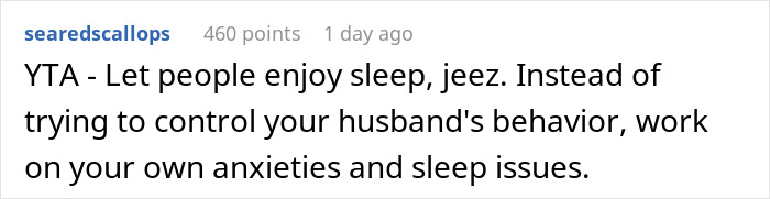 People Online Call This Woman The Jerk For Critiquing Her Husband Who Decided To Take A Nap On Christmas Day