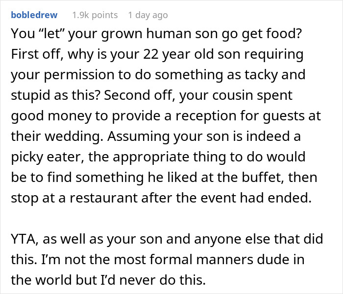 Parent Took Online Wondering Whether They’re Indeed A Jerk For Letting Their 22-Year-Old Bring Fast Food To A Wedding Parent Took Online Wondering Whether They’re Indeed A Jerk For Letting Their 22-Year-Old Bring Fast Food To A Wedding