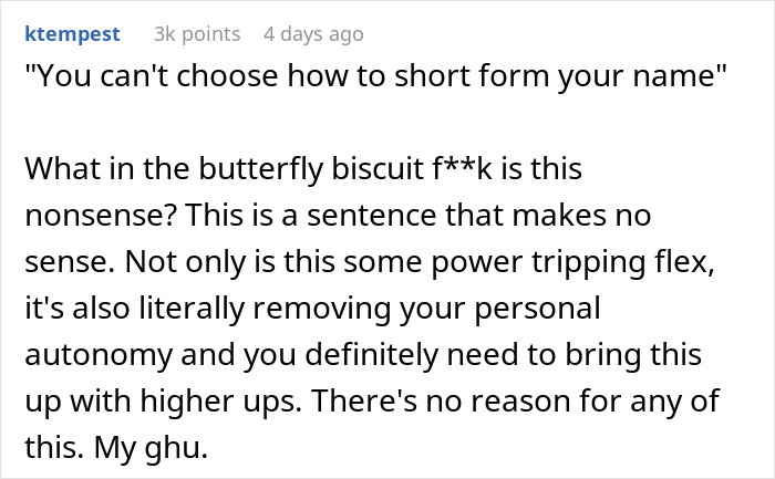 Boss Thinks Employee&rsquo;s Name Tag Isn&rsquo;t His Real Name, Tries To Punish Him For It