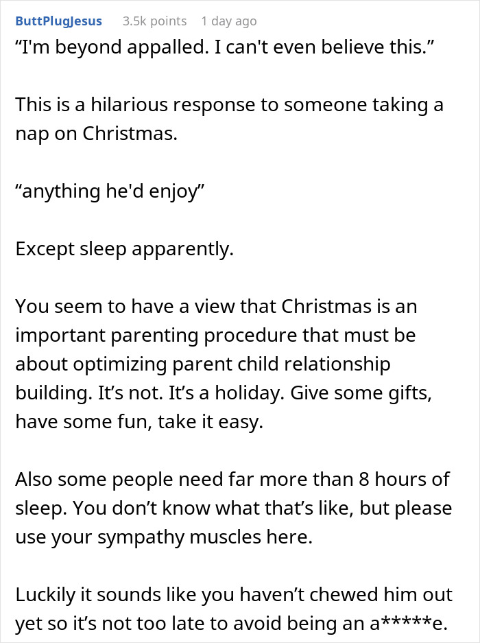 People Online Call This Woman The Jerk For Critiquing Her Husband Who Decided To Take A Nap On Christmas Day