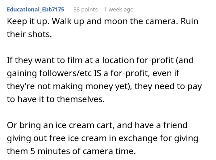 Person Has Had Enough Of Influencers Treating Public Spaces Like Their Private Studio, Dedicates Vacation To Ruining Their Photos