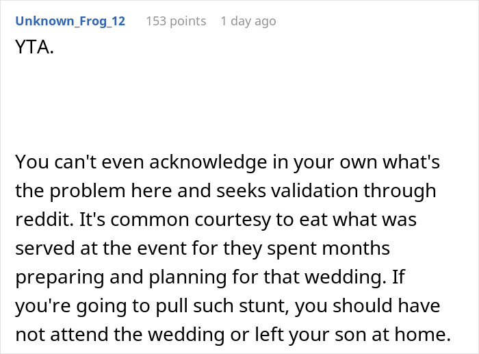 Parent Took Online Wondering Whether They’re Indeed A Jerk For Letting Their 22-Year-Old Bring Fast Food To A Wedding Parent Took Online Wondering Whether They’re Indeed A Jerk For Letting Their 22-Year-Old Bring Fast Food To A Wedding