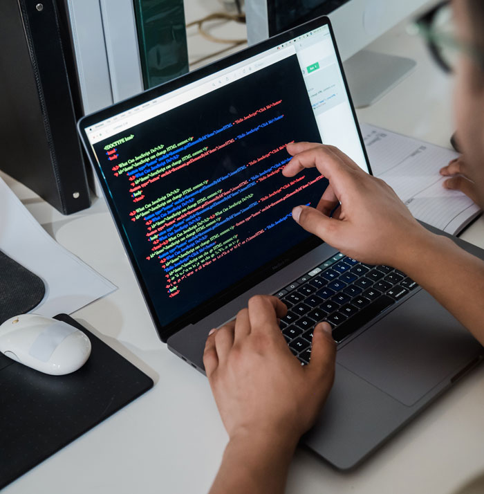 "Won't Pay Me For My Cancelled Event? Pay Me To Go Instead": Employee Makes Boss Cover &pound;4,000 In Expenses After Refusal To Refund Canceled Trip