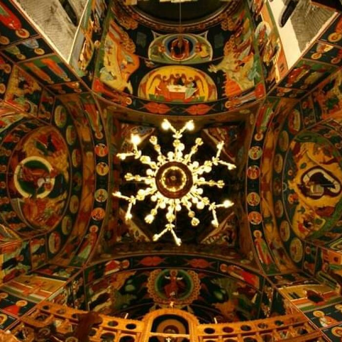 This Artist Paints Amazing Monumental Frescos All By Himself (21 Pics)