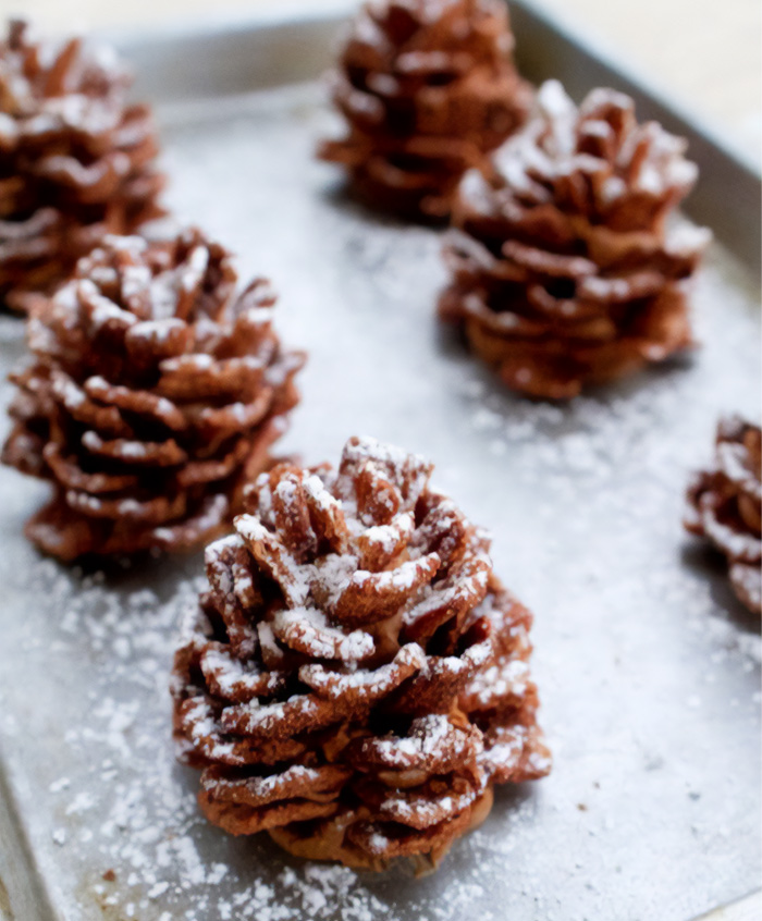 Edible Chocolate Pinecones