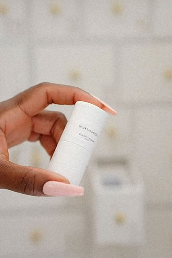 "Day 24 Should Have Been A Full Refund!": The Internet Slams Dior After Woman Shows What's Inside Their $3,500 Advent Calendar