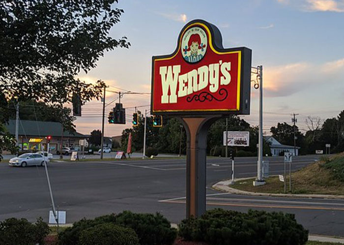 This Online Thread Is Dedicated To Grossly Overrated Fast Food Chains And Here Are 29 Of The Worst Ones