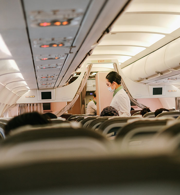 Pilot Shares Plane Etiquette Rules That Some People Still Can't Seem To Grasp Pilot Shares Plane Etiquette Rules That Some People Still Can't Seem To Grasp