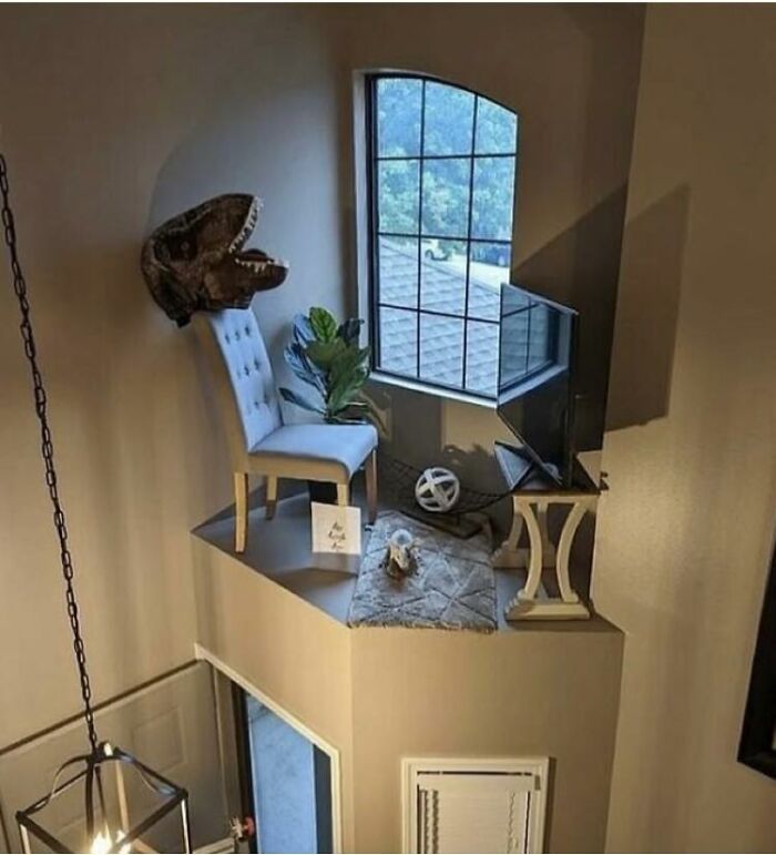 Finally. A Dust Ledge Put To Good Use