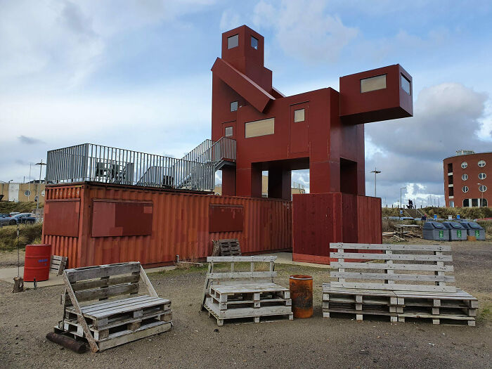 I've Seen Art Deco Style, And Craftsman Style, But Never Thought I Would See Doggy Style