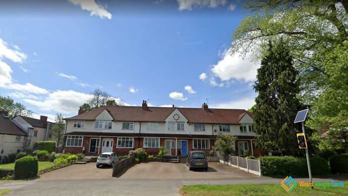 "Harry’s House". Location: Holmes Chapel, England