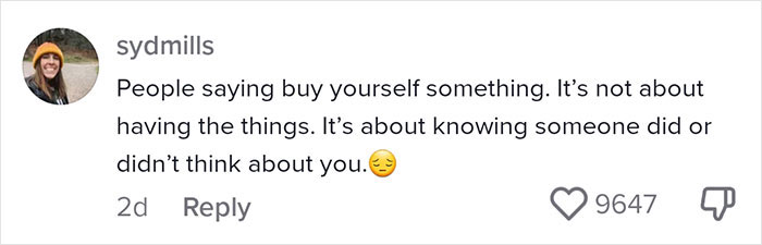 Woman Upset She Didn't Get Any Christmas Gifts After Going Out Of Her Way To Get Presents For Everybody Else