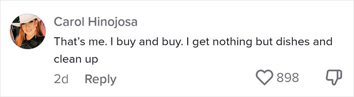 Woman Upset She Didn't Get Any Christmas Gifts After Going Out Of Her Way To Get Presents For Everybody Else