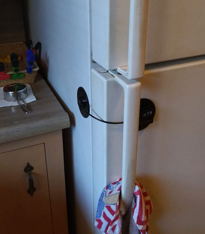 "Am I The Jerk For Buying A Separate Fridge For Our Garage And Putting A Lock On It To Keep My Husband Out?"