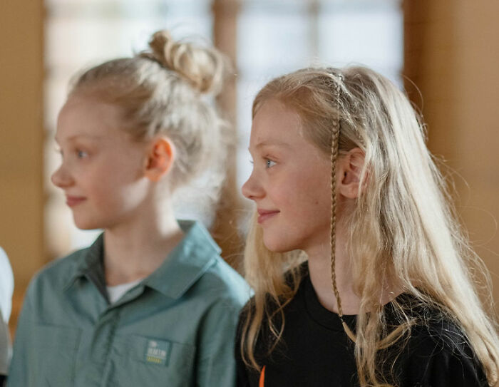 21 Identical Twins Reveal The Most Memorable Times They Switched Places And Fooled Everyone