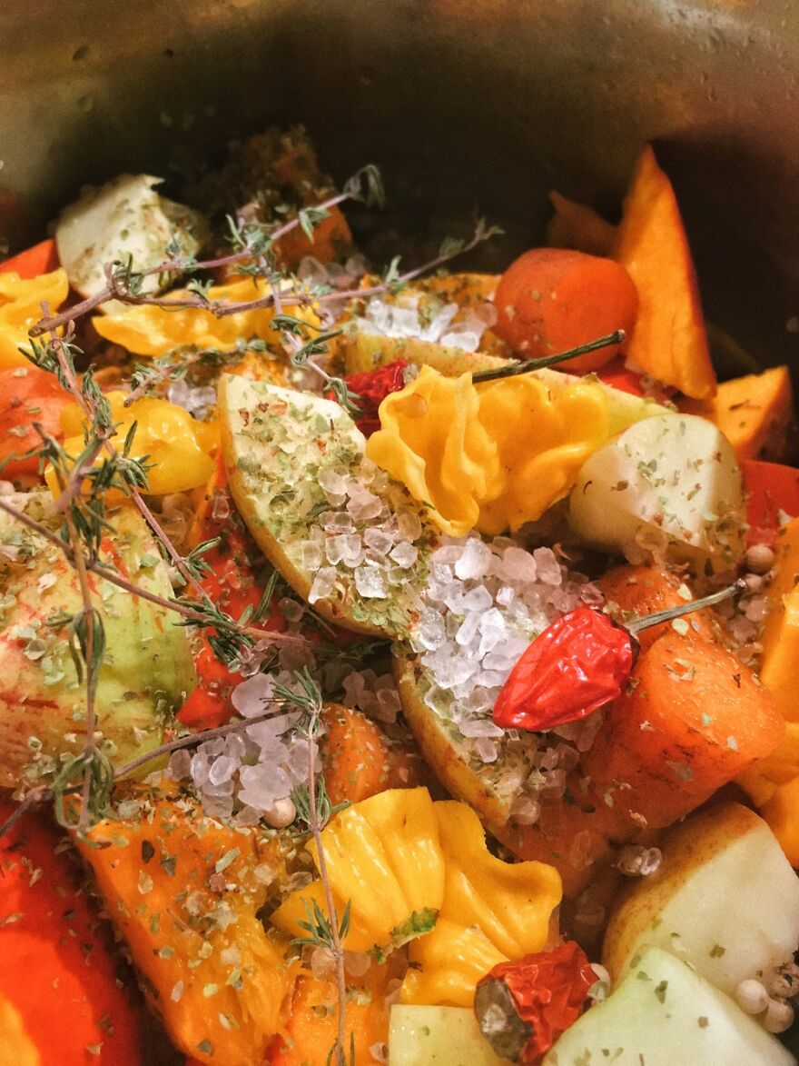 Just Some Tators, Pumpkin Carrots And Peppers , Apples, Herbs And Sea Salt. Great Soup