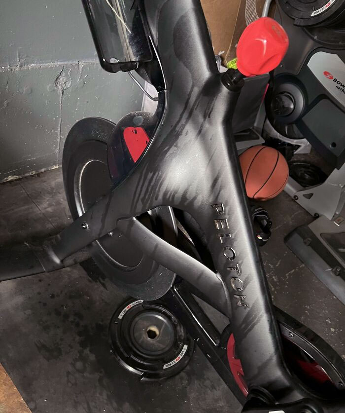 My Sister-In-Law Lives With Us And Uses Our Things. This Is How She Leaves My Peloton After Use Even After I've Mentioned It A Few Times