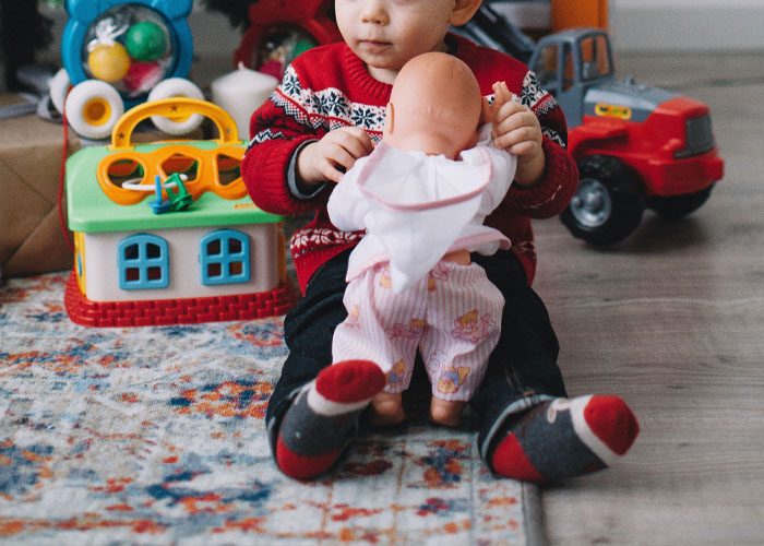 30 Lies About Motherhood That Future Moms Should Be Aware Of, As Shared By Moms Who Already Know Better