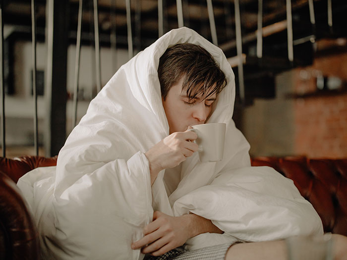 “What Is The Most Surprising Thing You Learned When You Started Living With A Man?”: 30 Women Share What Shocked Them